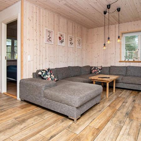 10 Person Holiday Home In Glesborg Bagian luar foto