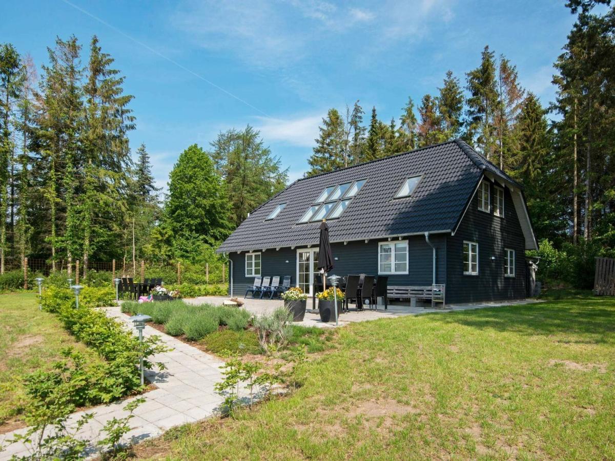 10 Person Holiday Home In Glesborg Ruang foto