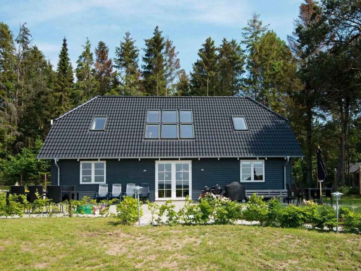 10 Person Holiday Home In Glesborg Bagian luar foto